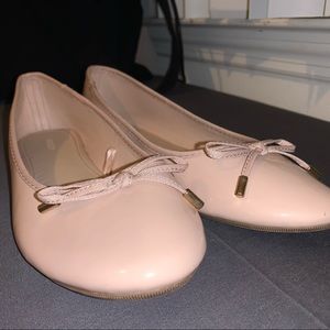 Forever 21 Beige Sz 7.5 flats